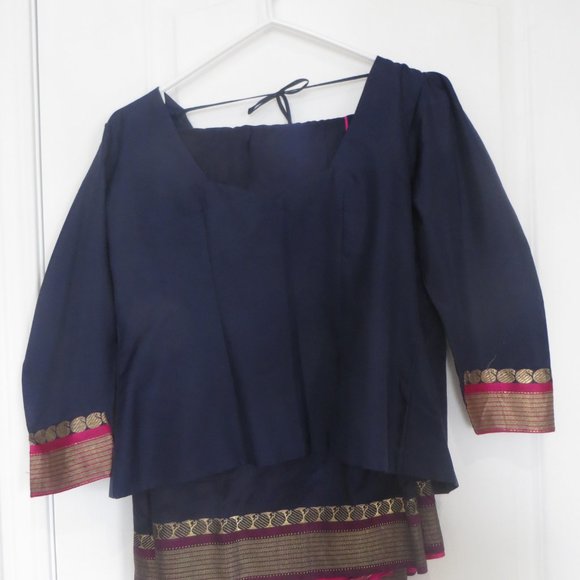 pink and navy sari - Picture 2 of 5